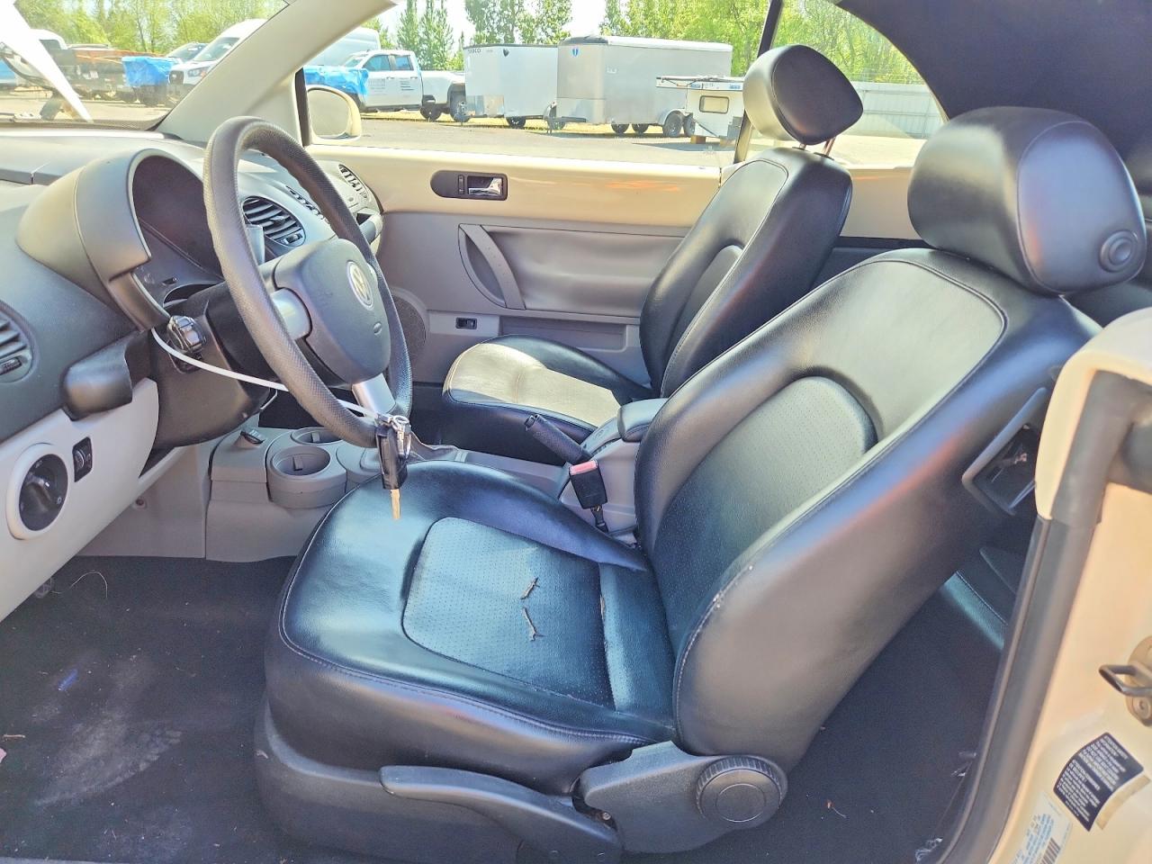 2003 Volkswagen New Beetle Gls Tan vin: 3VWCK21Y73M310121