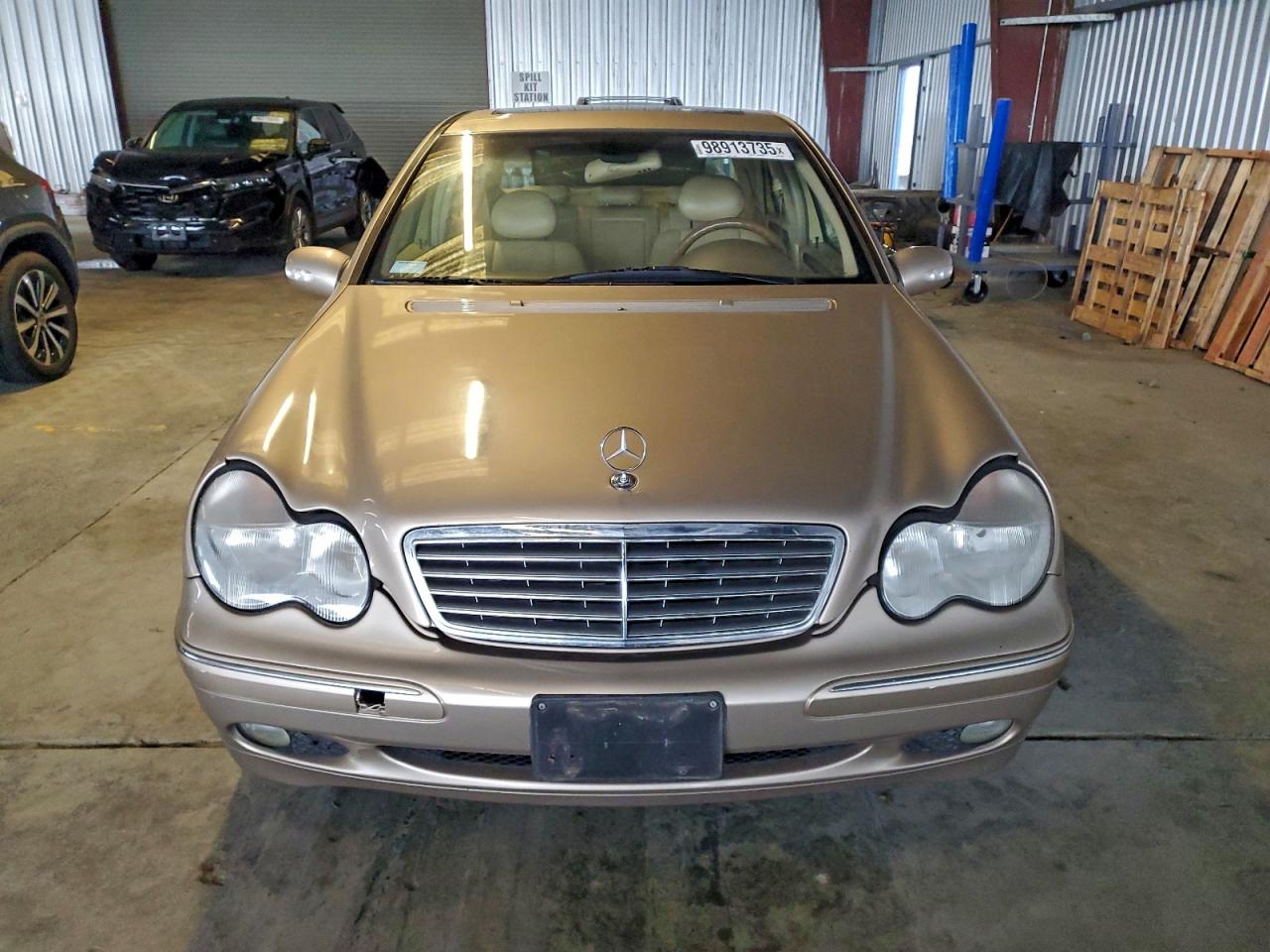 2001 Mercedes-benz C 240 Gold vin: WDBRF61JX1F070537