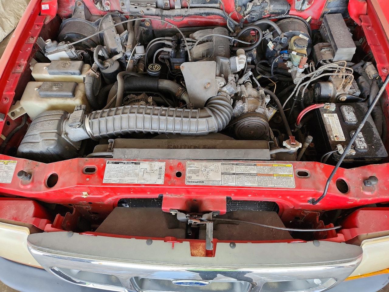 1999 Ford Ranger Super Cab Red vin: 1FTZR15X7XTB09993