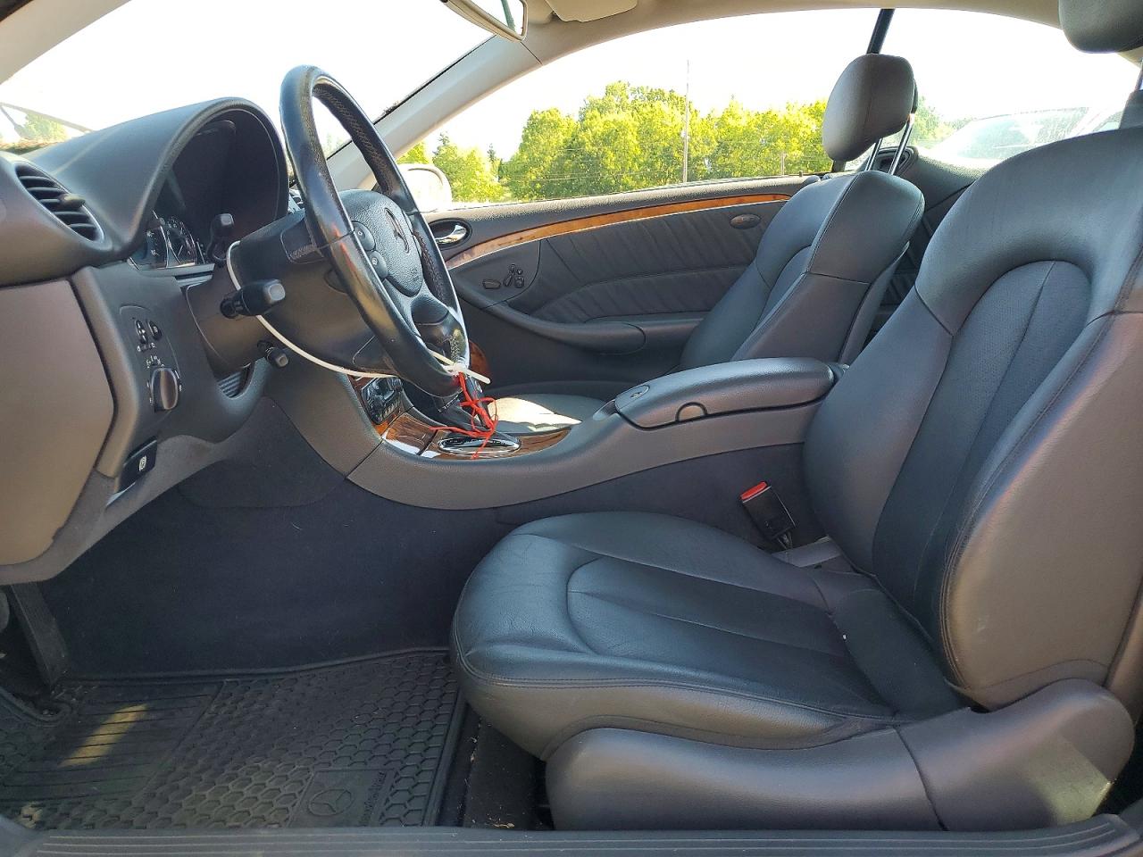2003 Mercedes-benz Clk 500 Silver vin: WDBTJ75JX3F050215