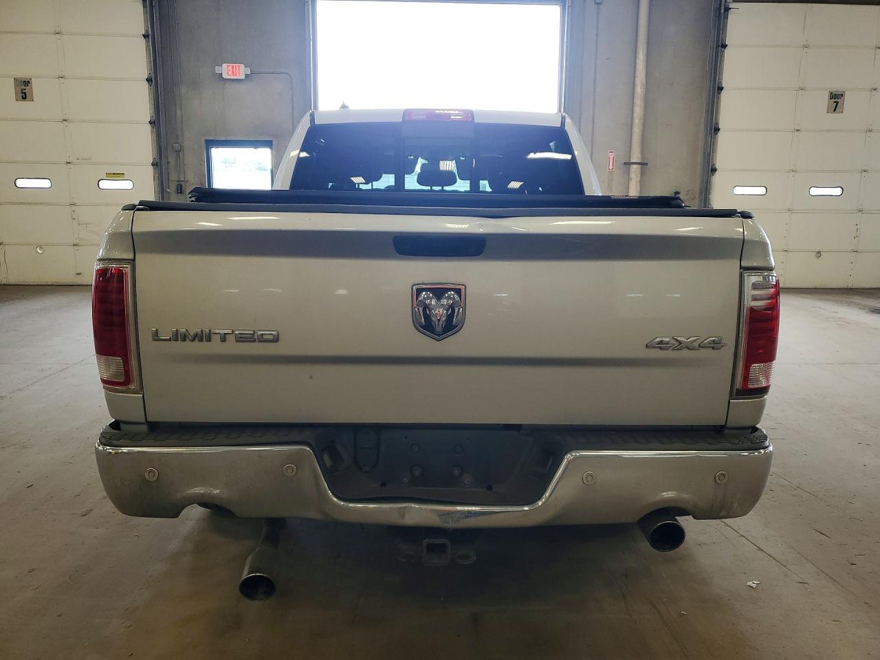 2015 Ram 1500 Longhorn Silver vin: 1C6RR7PM2FS505377