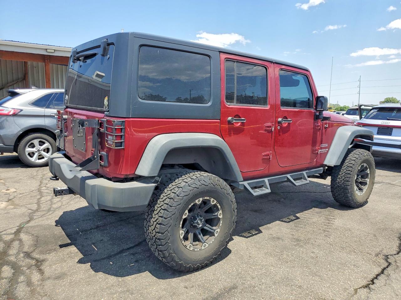 2012 Jeep Wrangler Unlimited Sport Maroon vin: 1C4HJWDG3CL218754