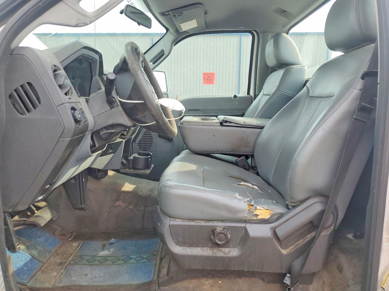 2013 Ford F250 Super Duty White vin: 1FTBF2A6XDEB44444