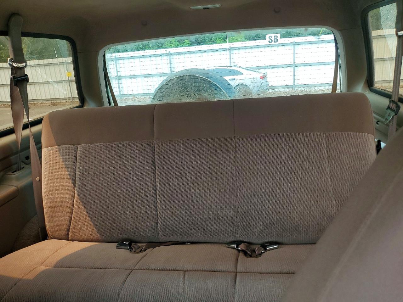 1995 Ford Bronco U100 White vin: 1FMEU15NXSLB15819