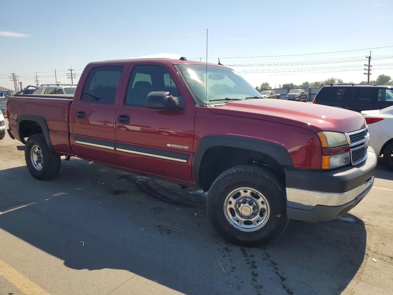 2005 Chevrolet Silverado K2500 Heavy Duty Burgundy vin: 1GCHK23U75F875071