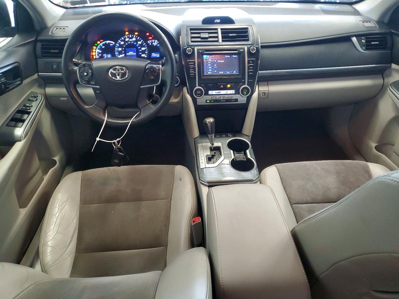 2012 Toyota Camry Hybrid Xle Silver vin: 4T1BD1FK4CU043762