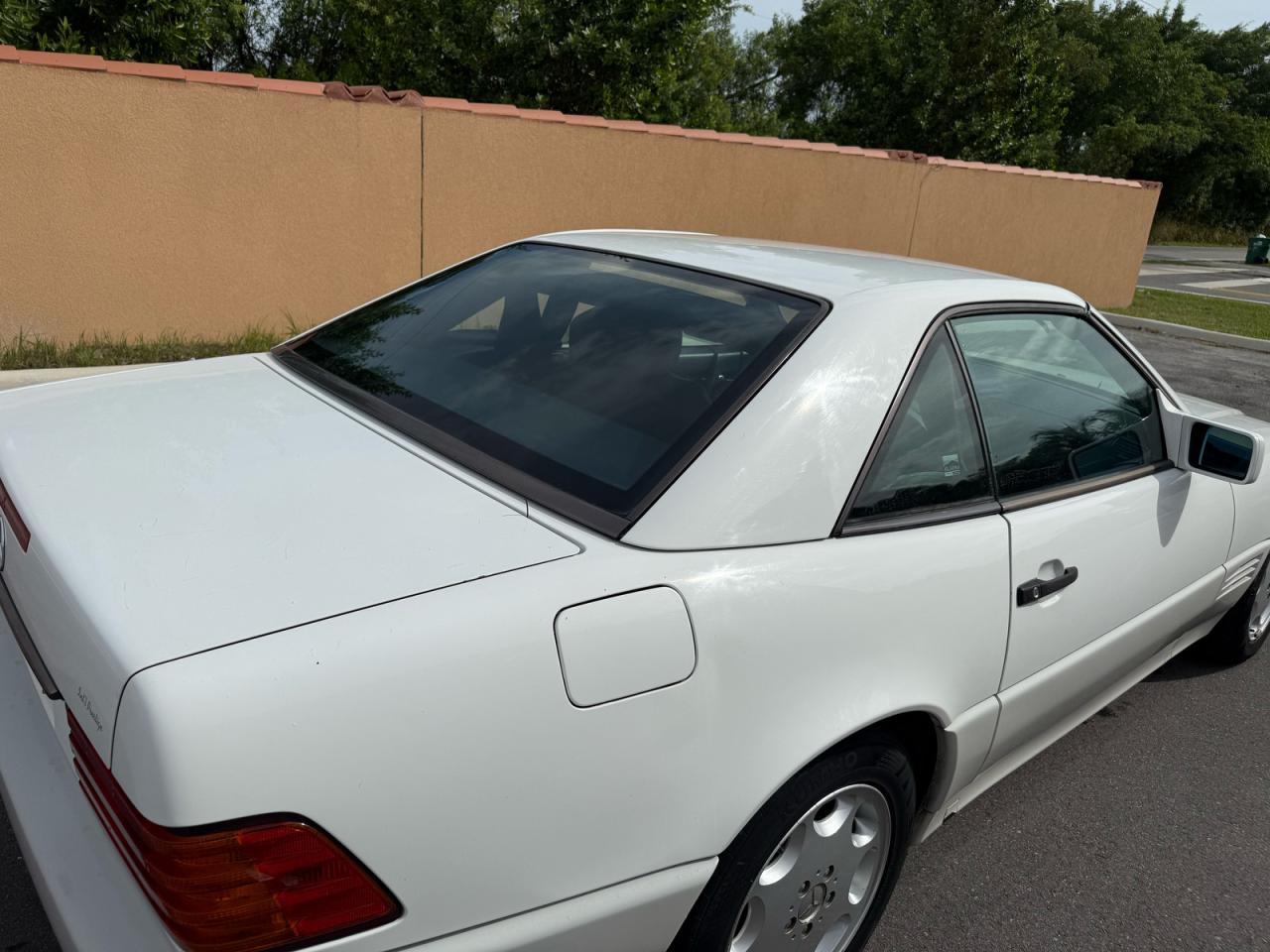 1995 Mercedes-benz Sl 320 White vin: WDBFA63E2SF113822