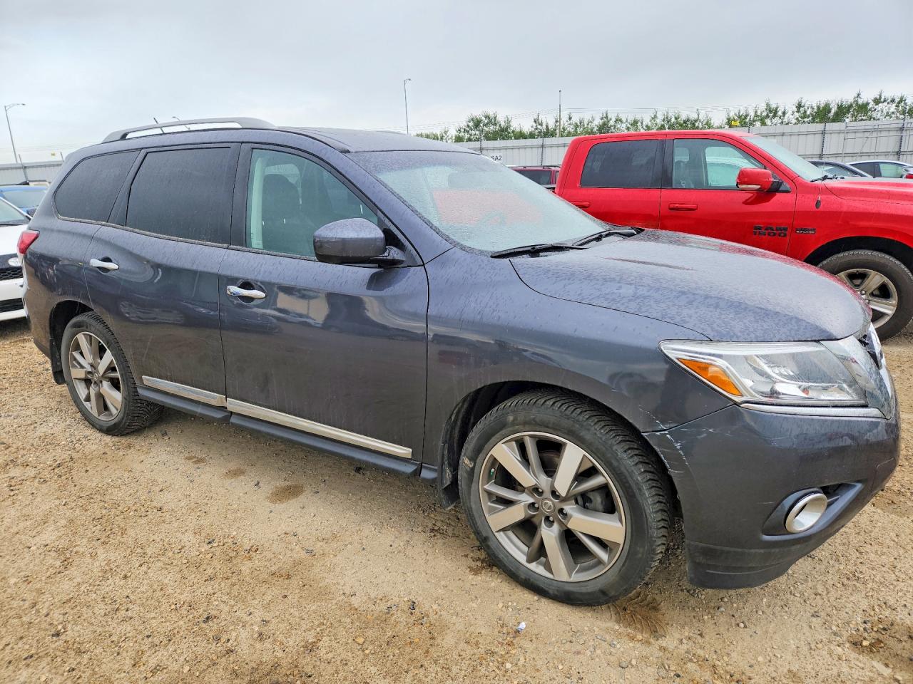 2014 Nissan Pathfinder S Gray vin: 5N1AR2MM3EC702401