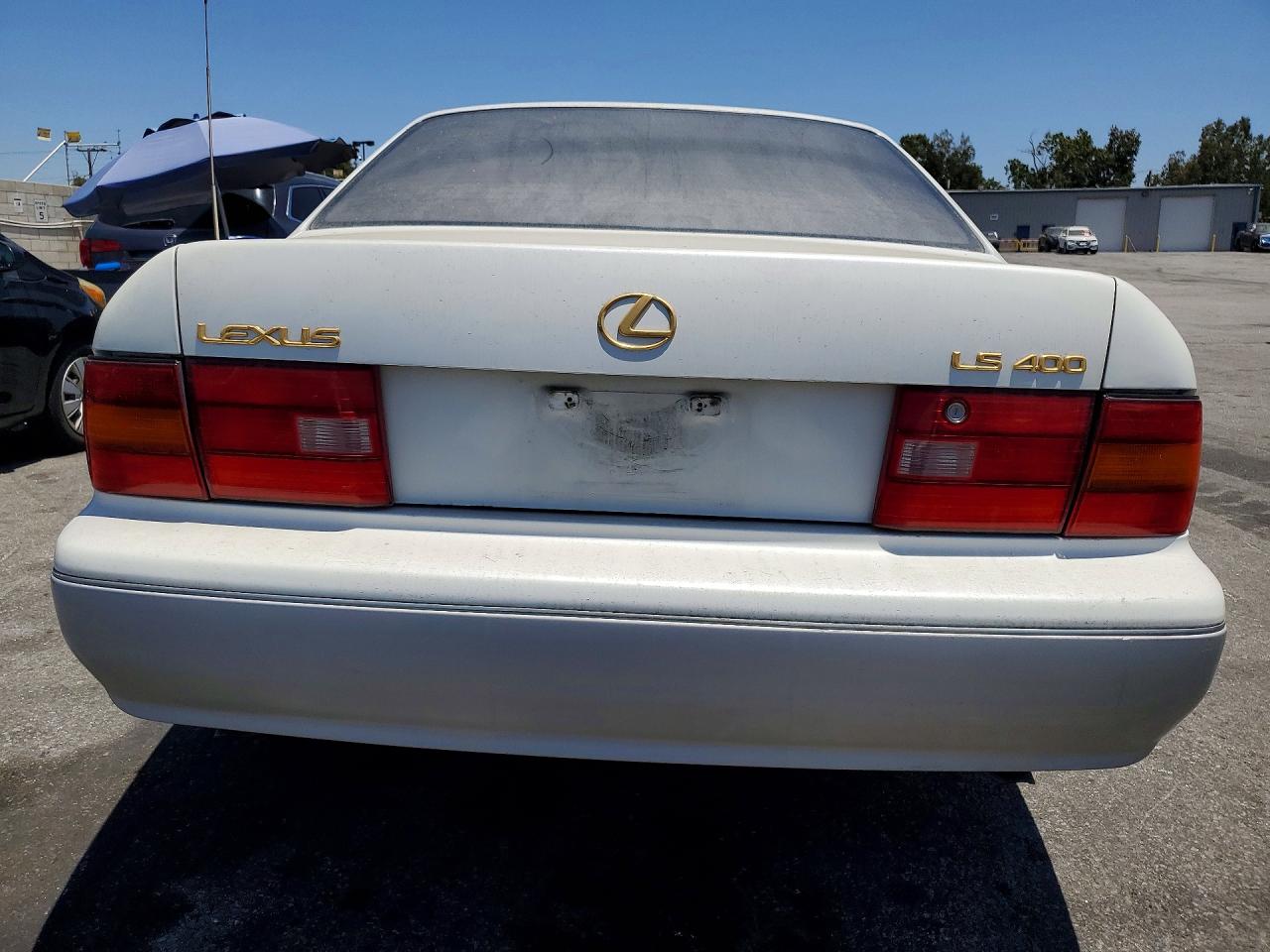 1996 Lexus Ls 400 White vin: JT8BH22F8T0036682