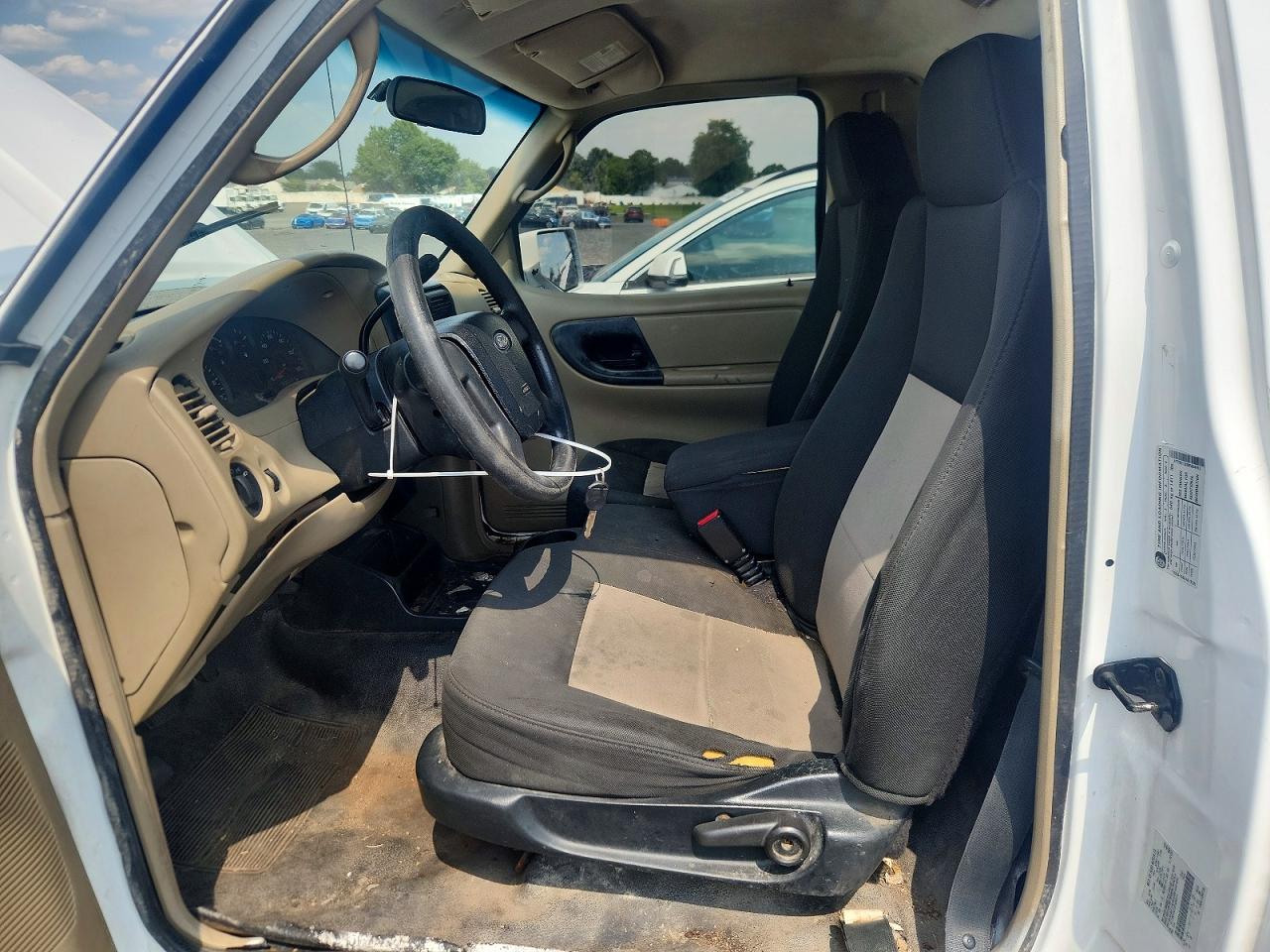 2008 Ford Ranger White vin: 1FTYR11U38PA94913