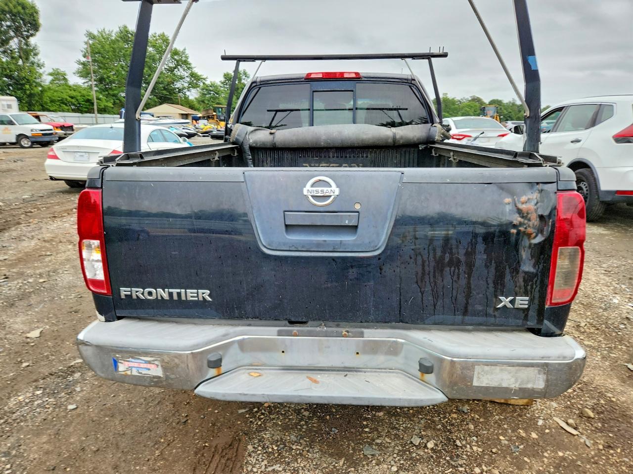 2007 Nissan Frontier Xe Black vin: 1N6BD06T37C458006