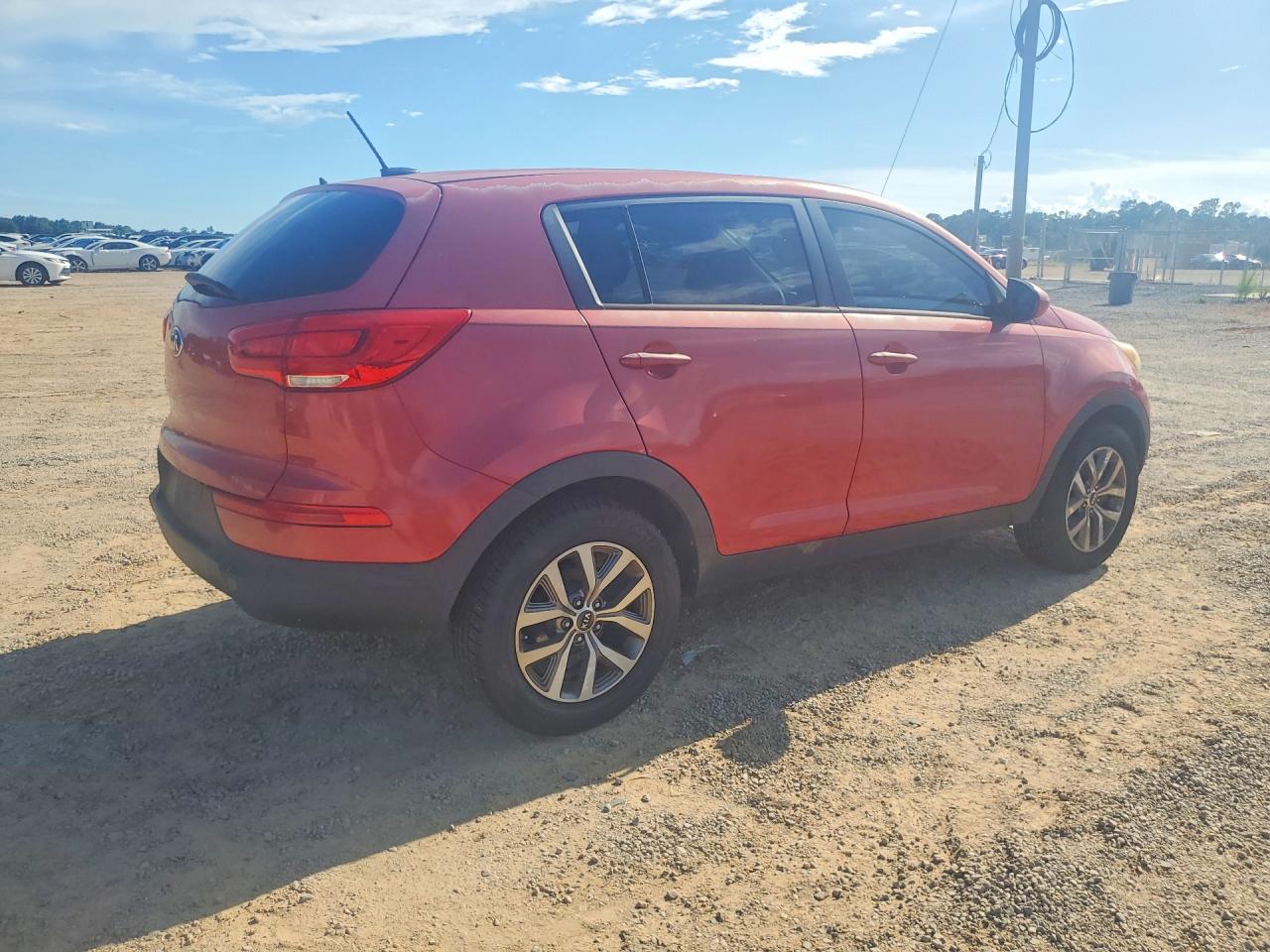 2015 Kia Sportage Lx Красный vin: KNDPB3AC8F7683374
