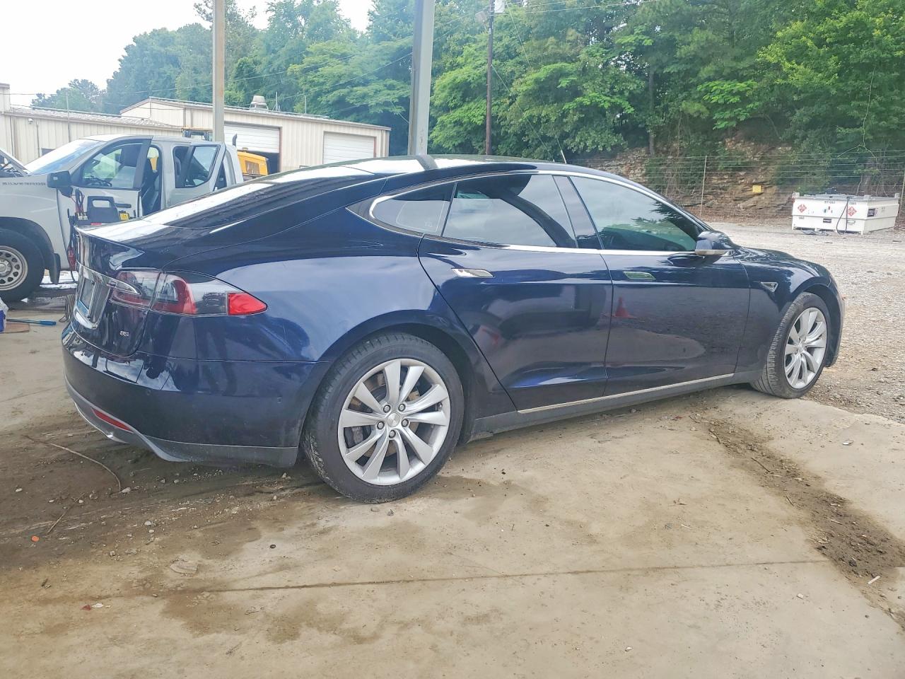 2014 Tesla Model S Синий vin: 5YJSA1H10EFP60852