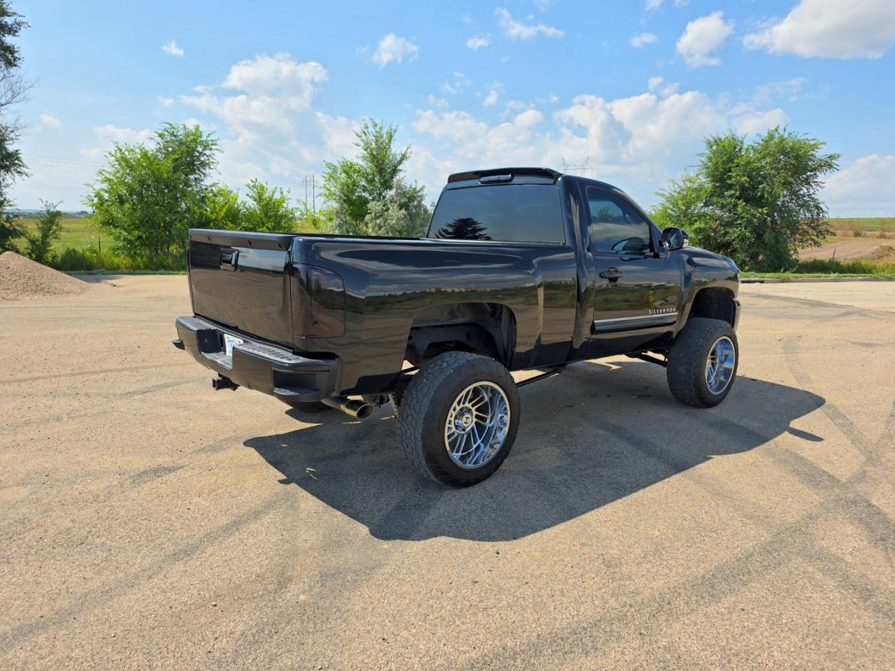 2007 Chevrolet Silverado K1500 Black vin: 1GCEK14007Z568223