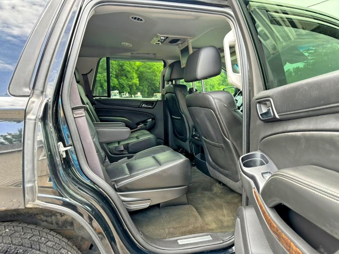 2015 Chevrolet Tahoe K1500 Lt Black vin: 1GNSKBKC4FR282886