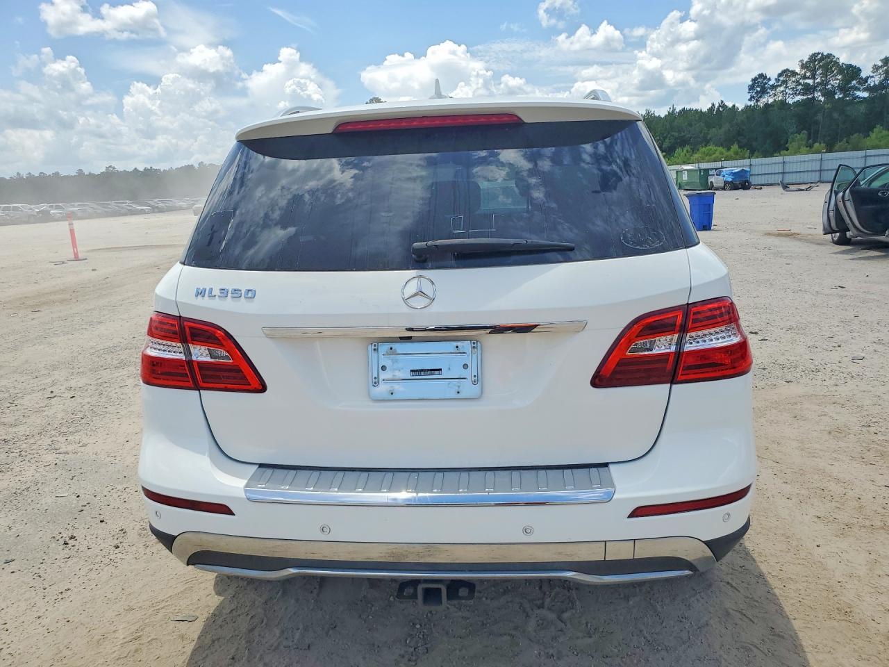 2014 Mercedes-benz Ml 350 White vin: 4JGDA5JB5EA288624