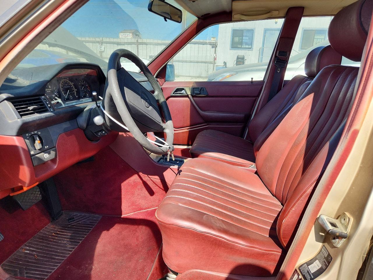 1989 Mercedes-benz 300 E Gray vin: WDBEA30D6KA878020