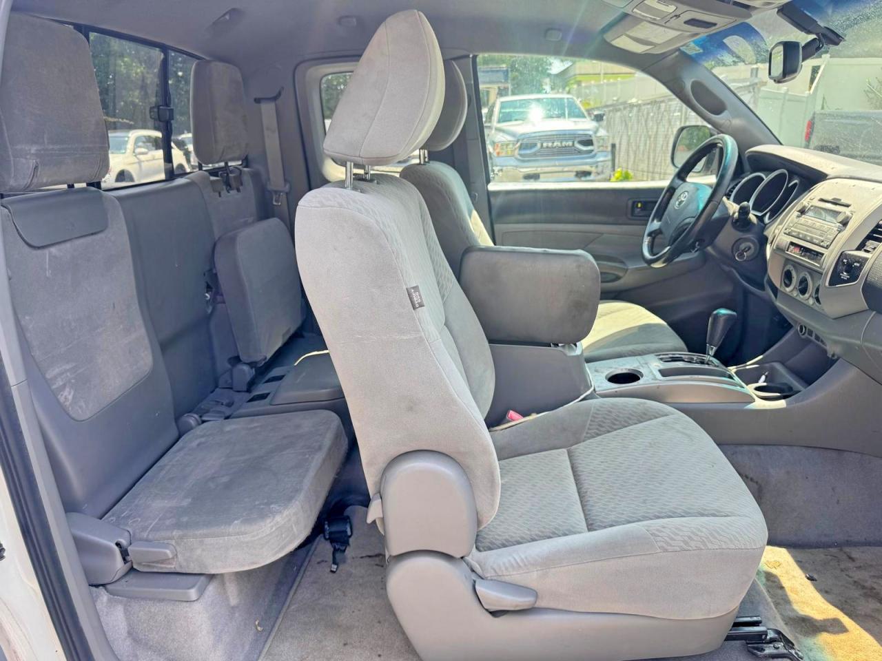 2010 Toyota Tacoma Base White vin: 5TETX4CN7AZ745627