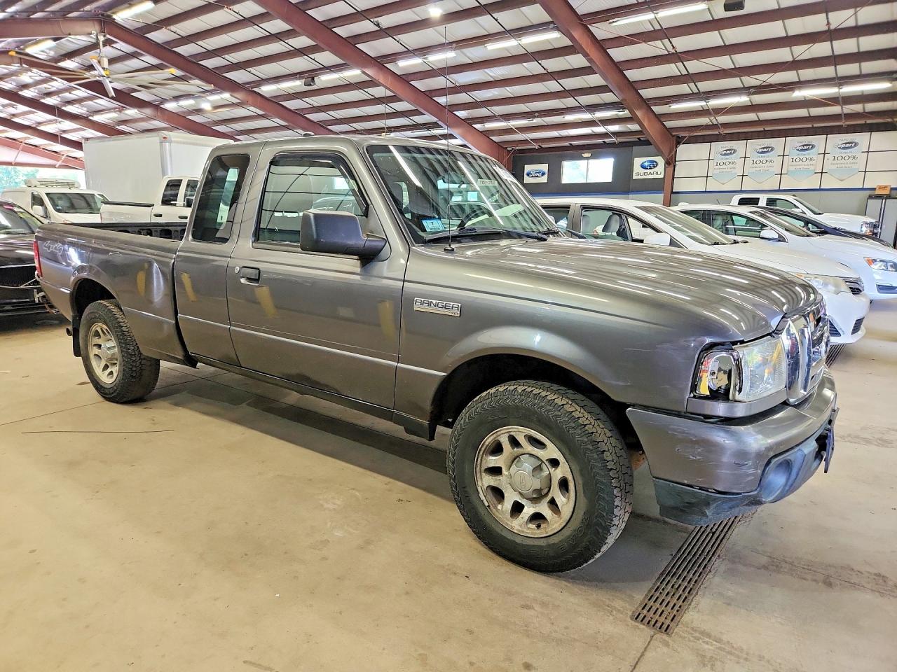 2010 Ford Ranger Super Cab Gray vin: 1FTLR4FE0APA52279
