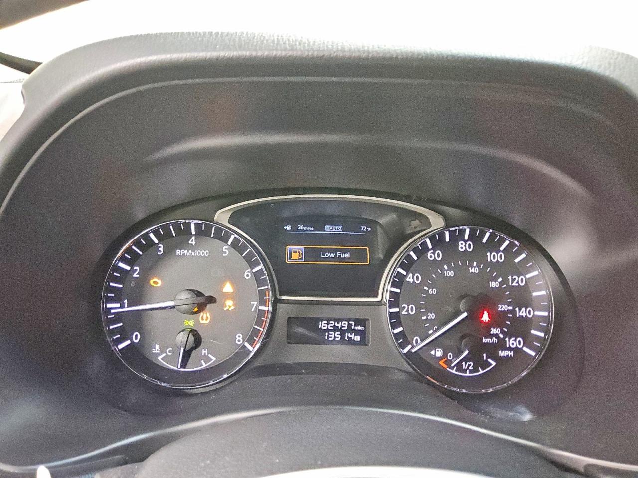 2013 Nissan Pathfinder S Red vin: 5N1AR2MM8DC603457