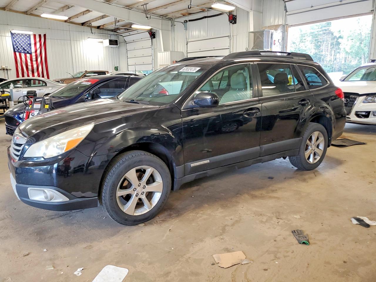 2011 Subaru Outback 2.5i Limited Black vin: 4S4BRCKC1B3435114