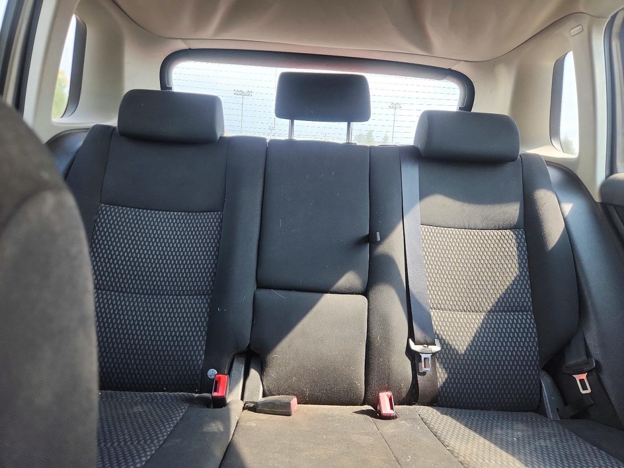 2010 Volkswagen Tiguan S Серебряный vin: WVGAV7AX6AW511832