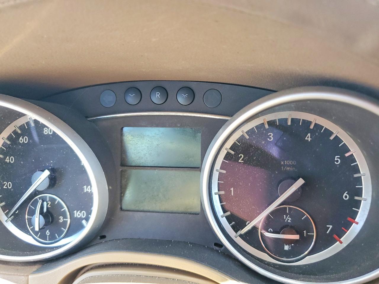 2011 Mercedes-benz Gl 550 4matic Черный vin: 4JGBF8GEXBA739411