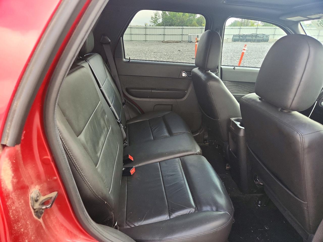 2012 Ford Escape Limited Red vin: 1FMCU9E71CKC45034