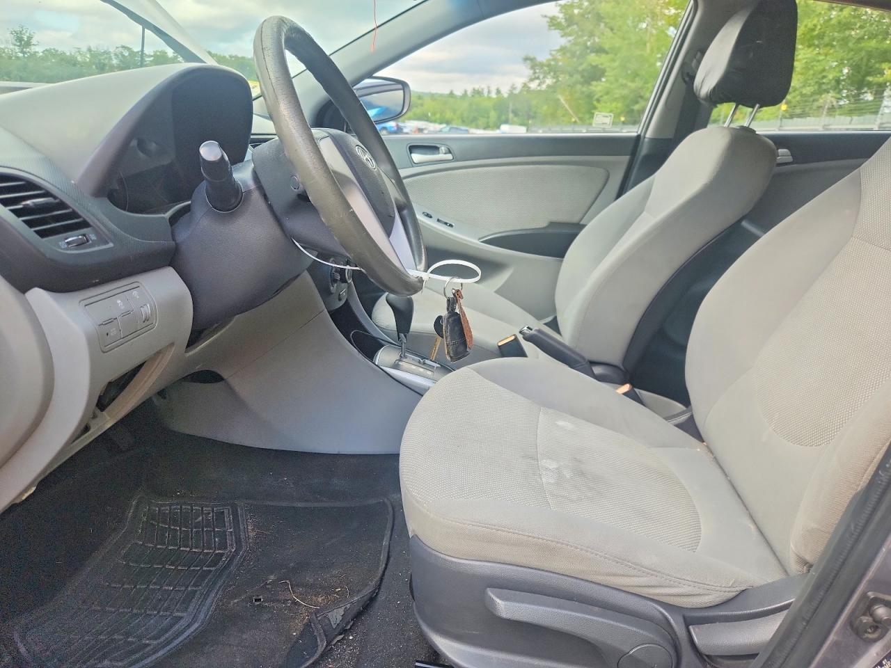 2014 Hyundai Accent Gls Gray vin: KMHCT4AE6EU720033