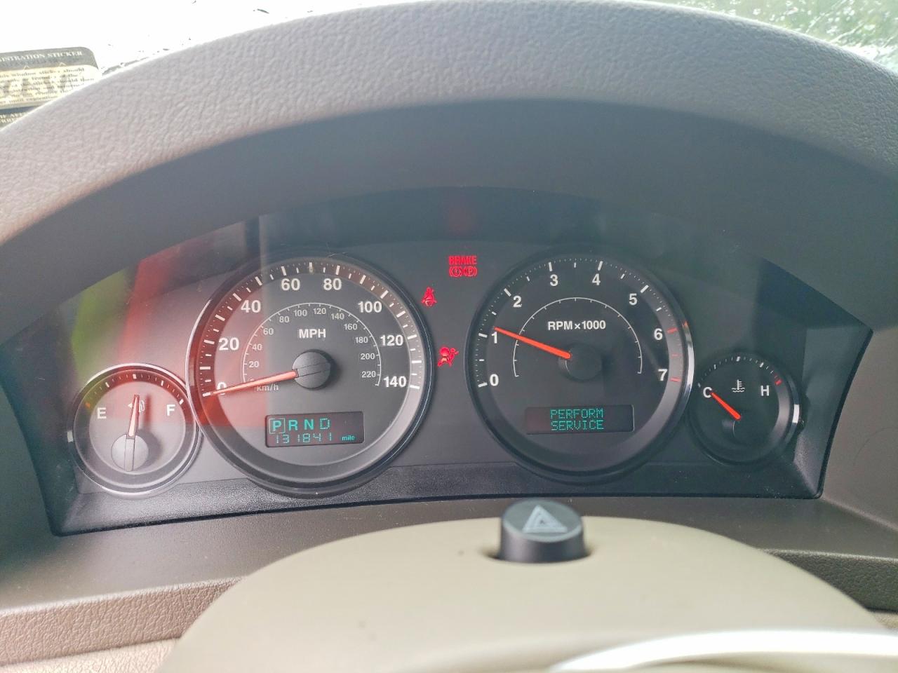 2005 Jeep Grand Cherokee Laredo Желто-коричневый vin: 1J4GR48K55C674937