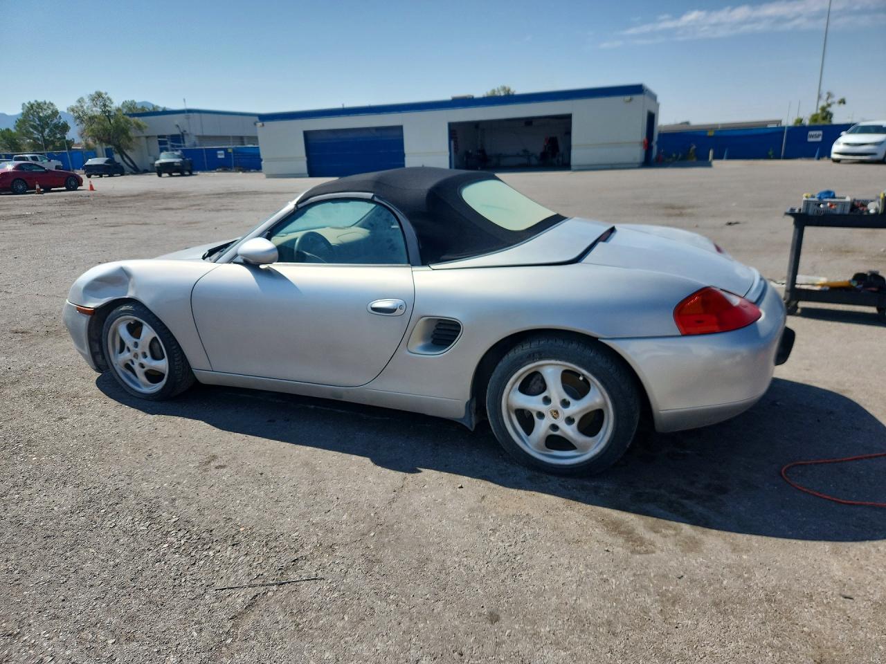 1997 Porsche Boxster Silver vin: WP0CA2983VS622053