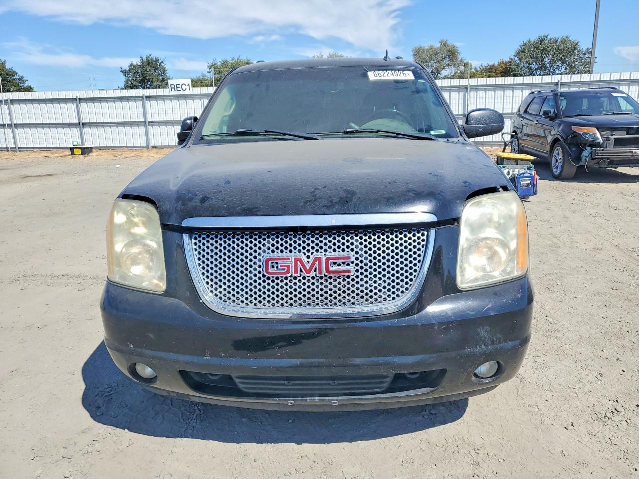 2007 Gmc Yukon Black vin: 1GKFK13097R215845