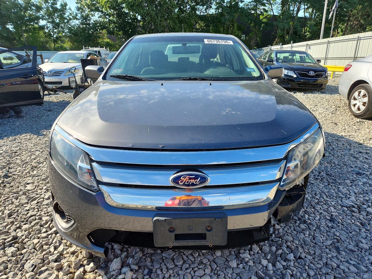 2010 Ford Fusion Se Silver vin: 3FAHP0HG5AR337237