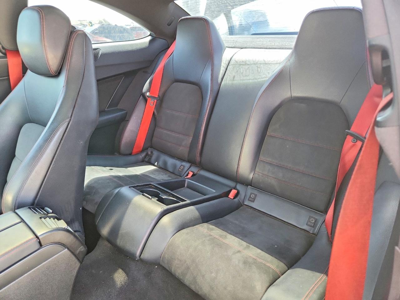 2013 Mercedes-benz C 250 Black vin: WDDGJ4HBXDF994187