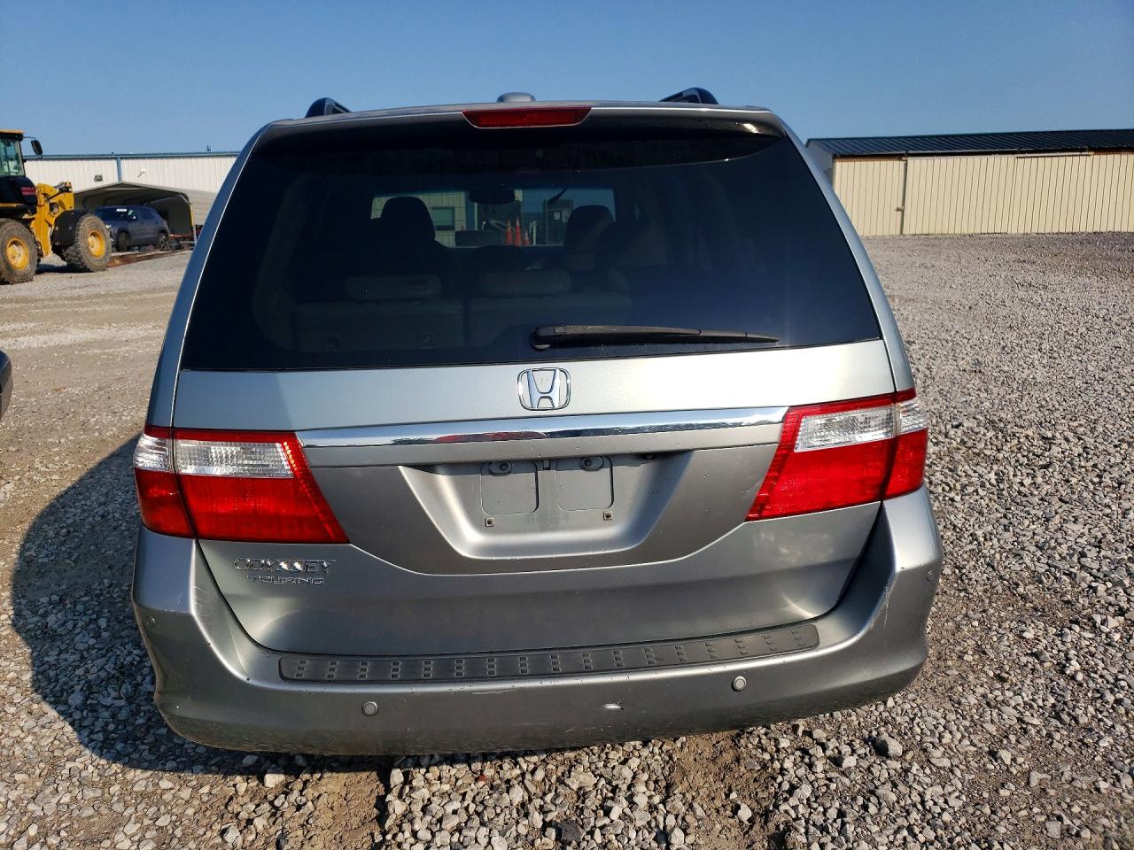 2006 Honda Odyssey Touring Silver vin: 5FNRL38886B085416