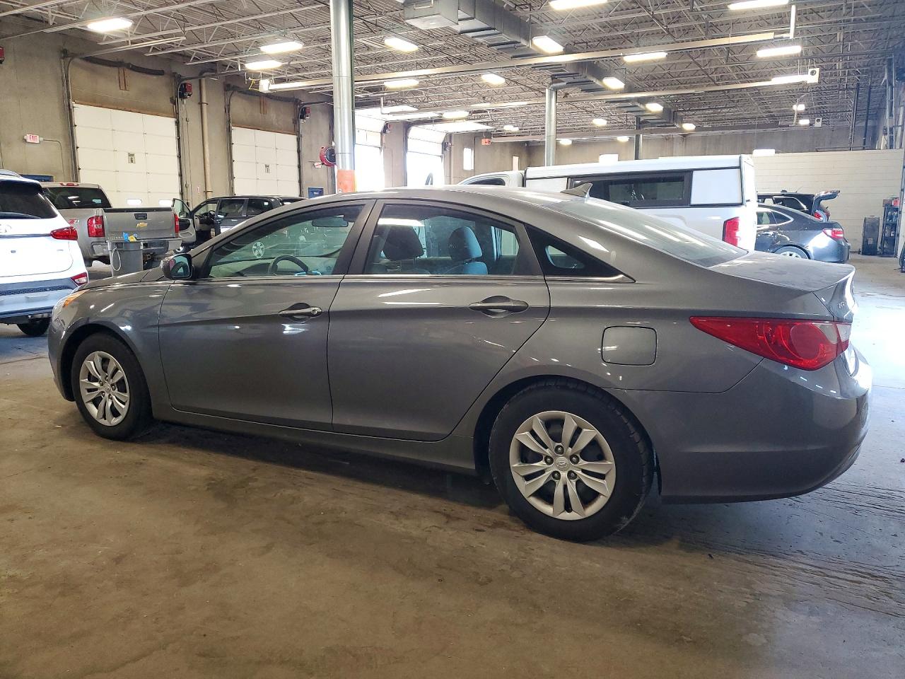 2011 Hyundai Sonata Gls Серый vin: 5NPEB4AC9BH281804