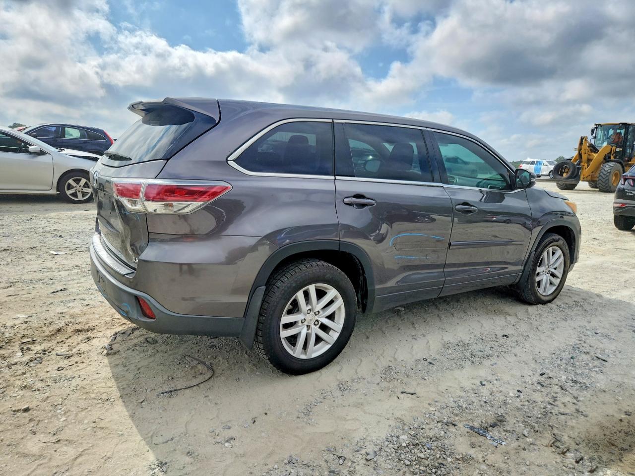 2015 Toyota Highlander Le Gray vin: 5TDZARFH8FS009802