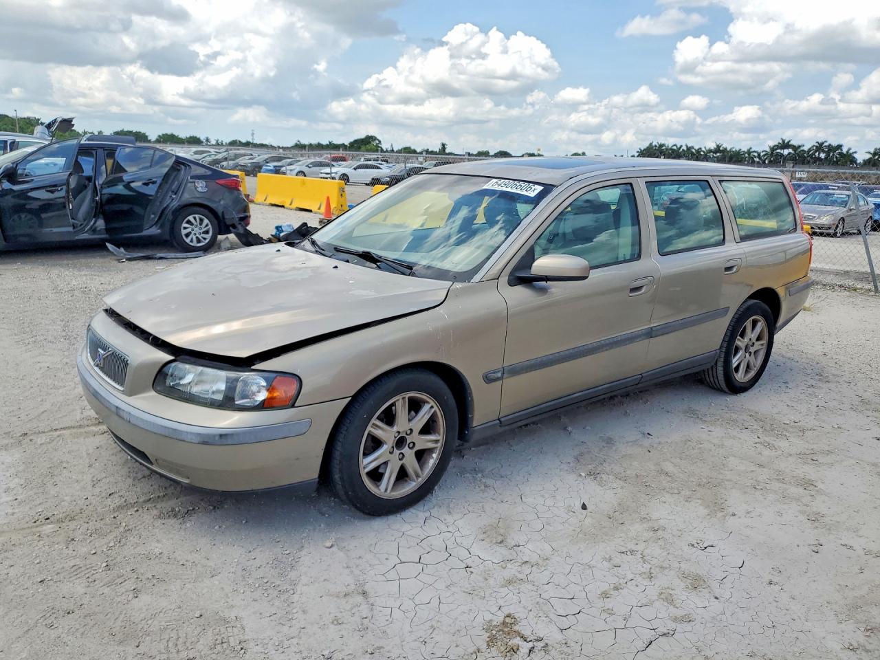 YV1SW61TX42383288