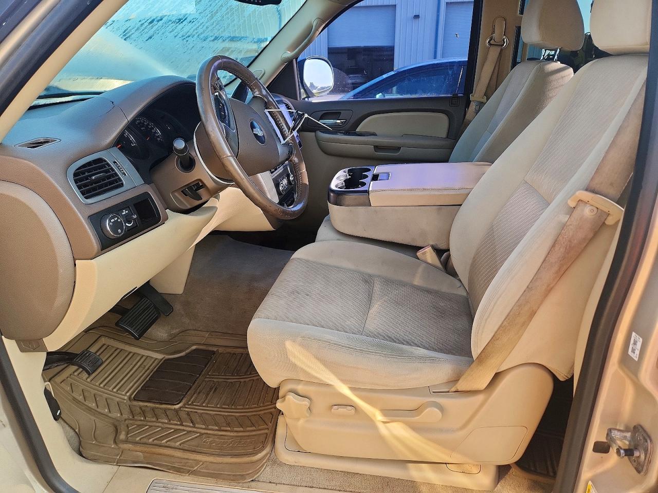 2009 Chevrolet Avalanche C1500 Ls Tan vin: 3GNEC12J19G150983