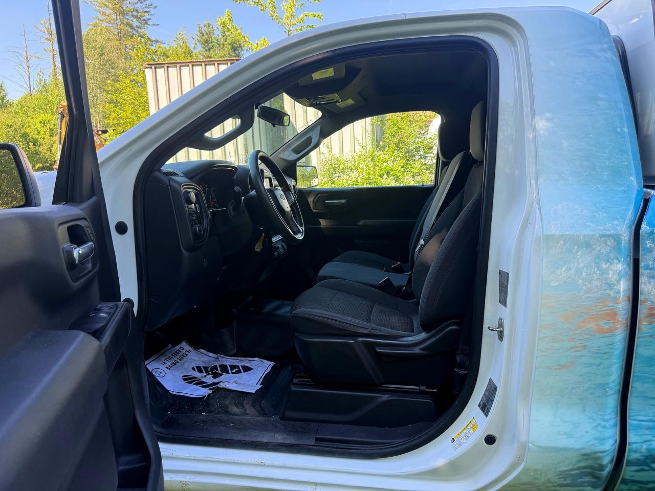 2020 Chevrolet Silverado K1500 White vin: 3GCNYAEF5LG194297