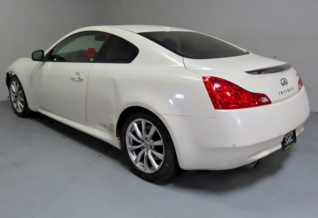 2015 Infiniti Q60 Coupe Journey White vin: JN1CV6EK0FM870654