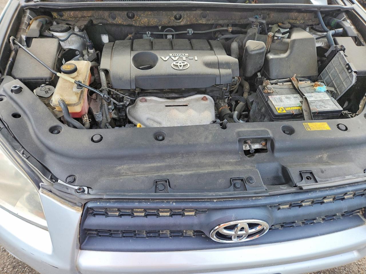 2010 Toyota Rav4 Base Silver vin: JTMZF4DV8AD026777