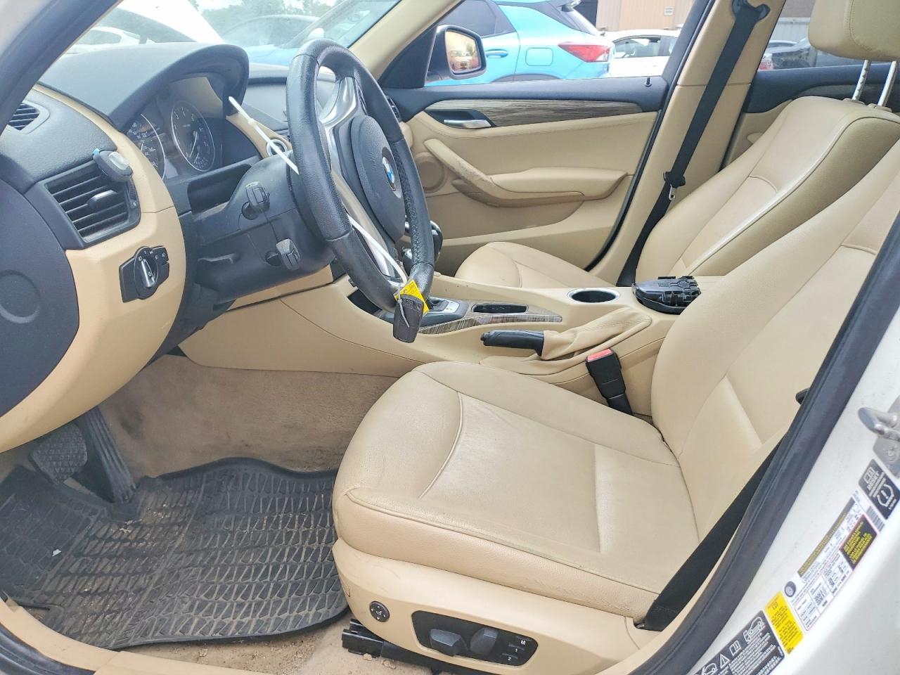 2014 Bmw X1 Xdrive28i Белый vin: WBAVL1C50EVY20659