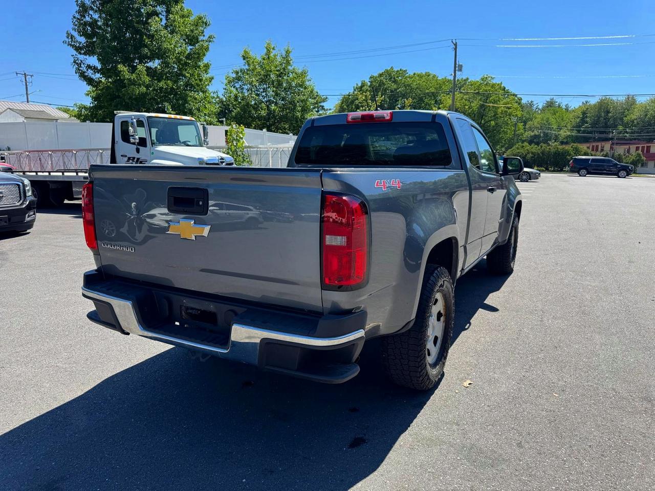 2020 Chevrolet Colorado Серебряный vin: 1GCHTBEA4L1213216