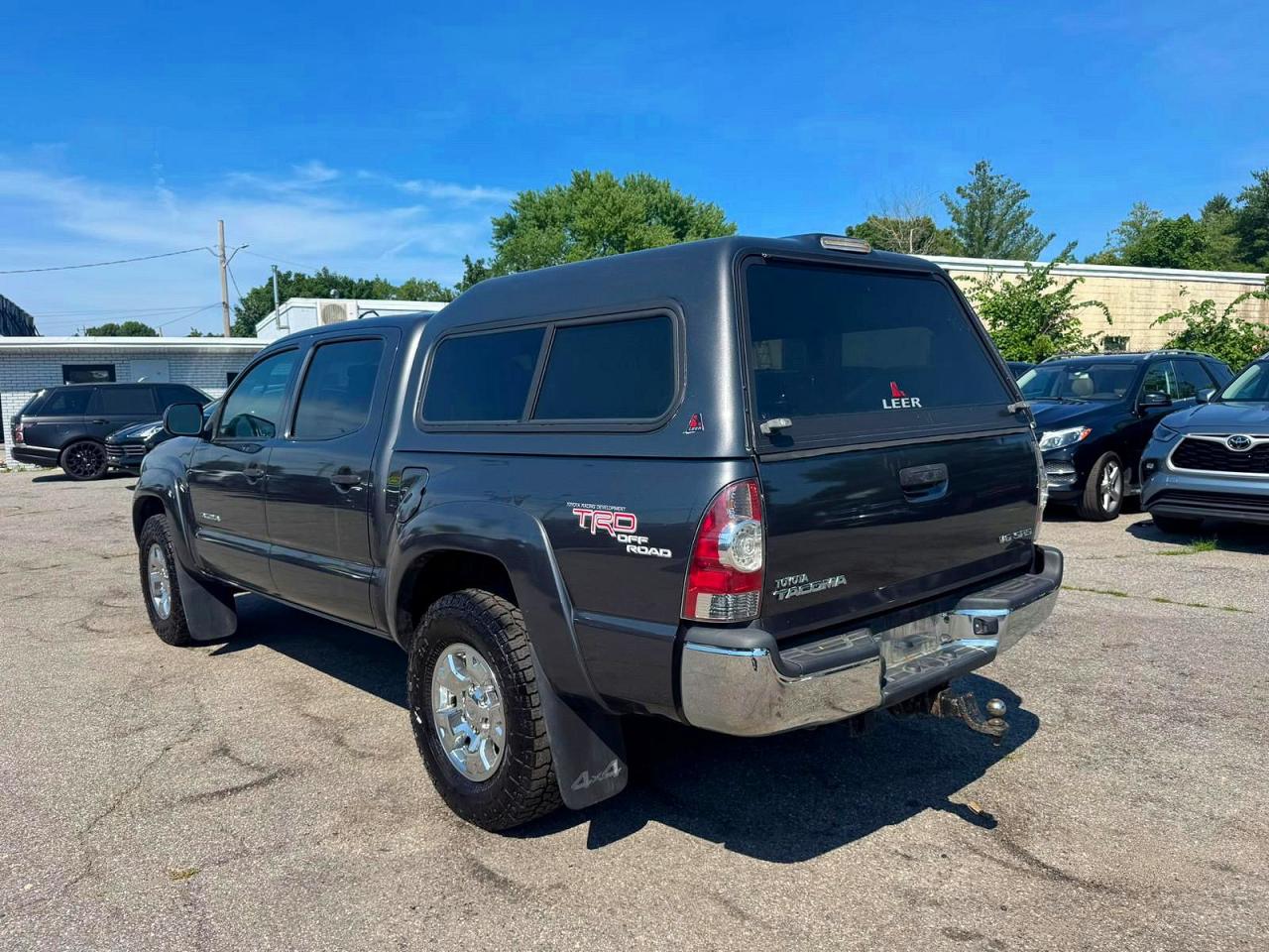 2010 Toyota Tacoma Double Cab Green vin: 3TMLU4EN9AM043389