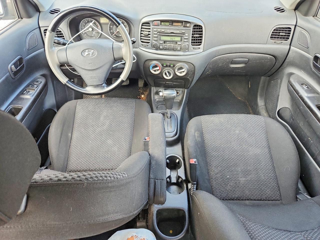 2007 Hyundai Accent Gs Blue vin: KMHCN36CX7U023883
