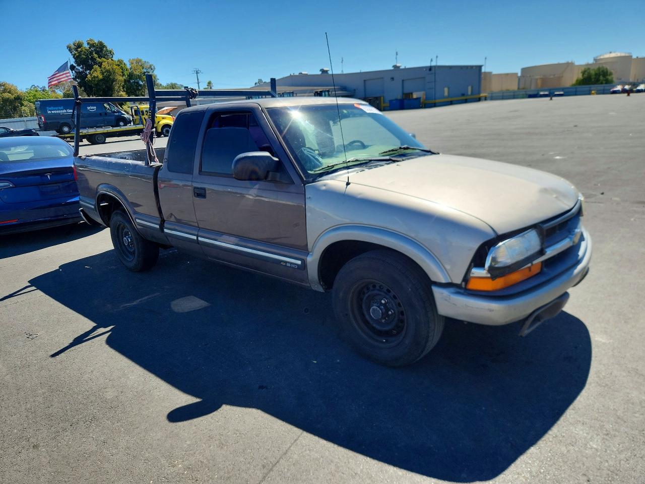1998 Chevrolet S Truck S10 Brown vin: 1GCCS19X4W8129317