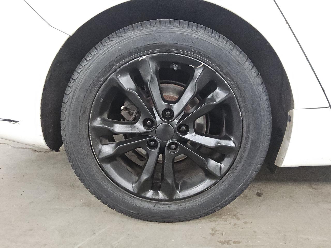 2012 Kia Optima Ex White vin: 5XXGN4A78CG007994 Damage: Right Rear Wheel, Curb Rash, > 12 Inches