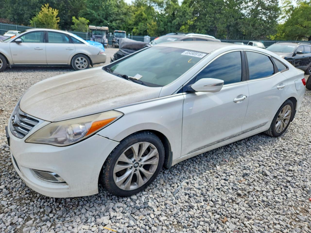 2013 Hyundai Azera Base White vin: KMHFG4JG5DA223025