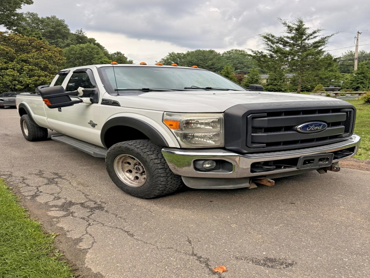 2012 Ford F350 Super Duty White vin: 1FT8X3BT0CEC28725